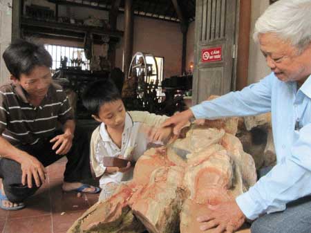 Carpentry village, Kim Bong Village, Hoi An, traditional craft, Thanh Ha pottery village, Ma Chau silk village